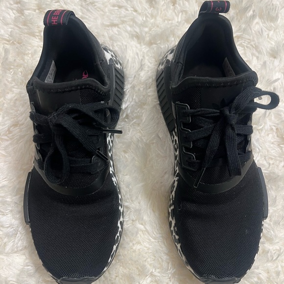 Adidas Black leaped print sneakers - Picture 4 of 4